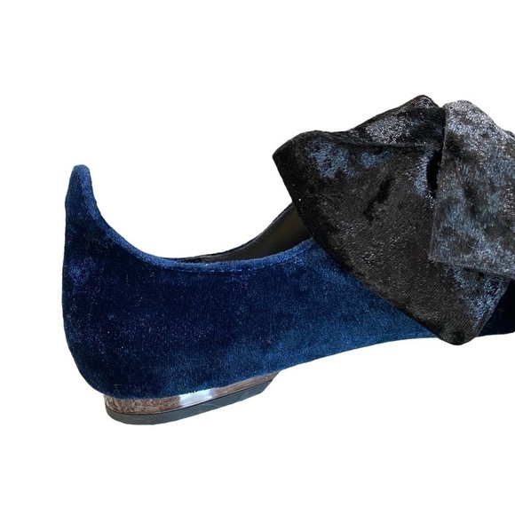 Zara Woman Velvet Big Bow Pointed Toe Flat, Blue and Black, 37 - Picture 4 of 5